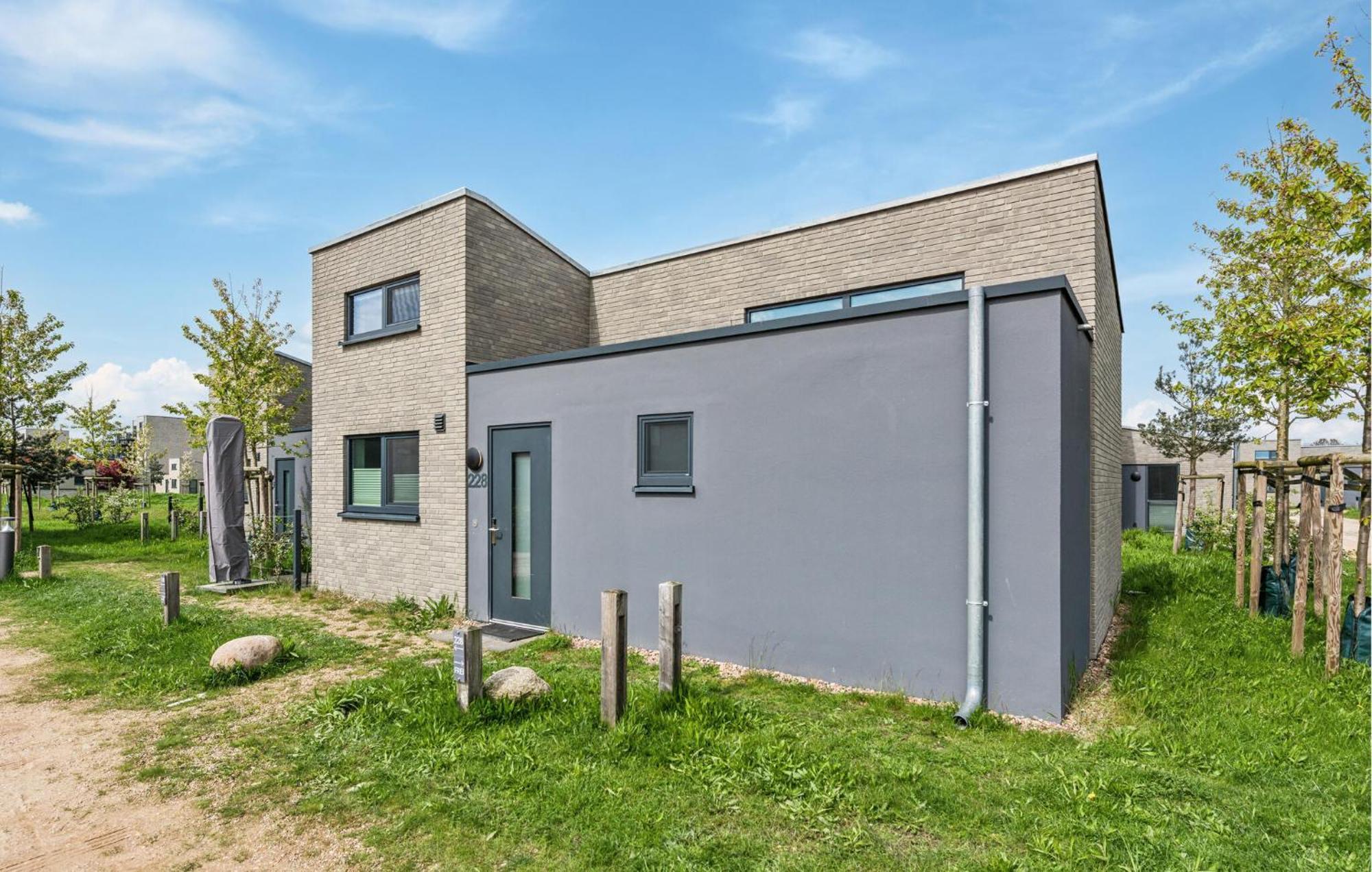 Lovely Home In Lembruch-Duemmer See With Wifi Exteriör bild